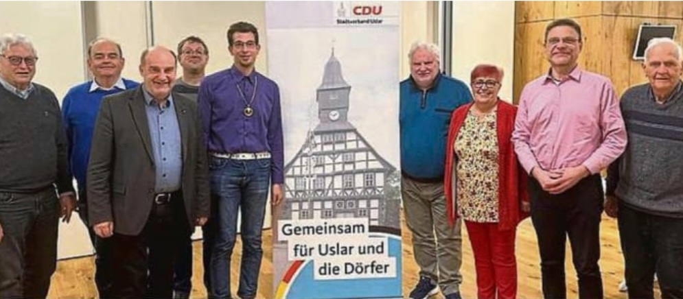Von links: Gerd Kimpel, Friedrich Hilke, Torsten Bauer, Jens Hallmann, Christian Kaiser, Wilfried Fischer, Elke Gropp, Stephan Kaiser und Heinz Khn-