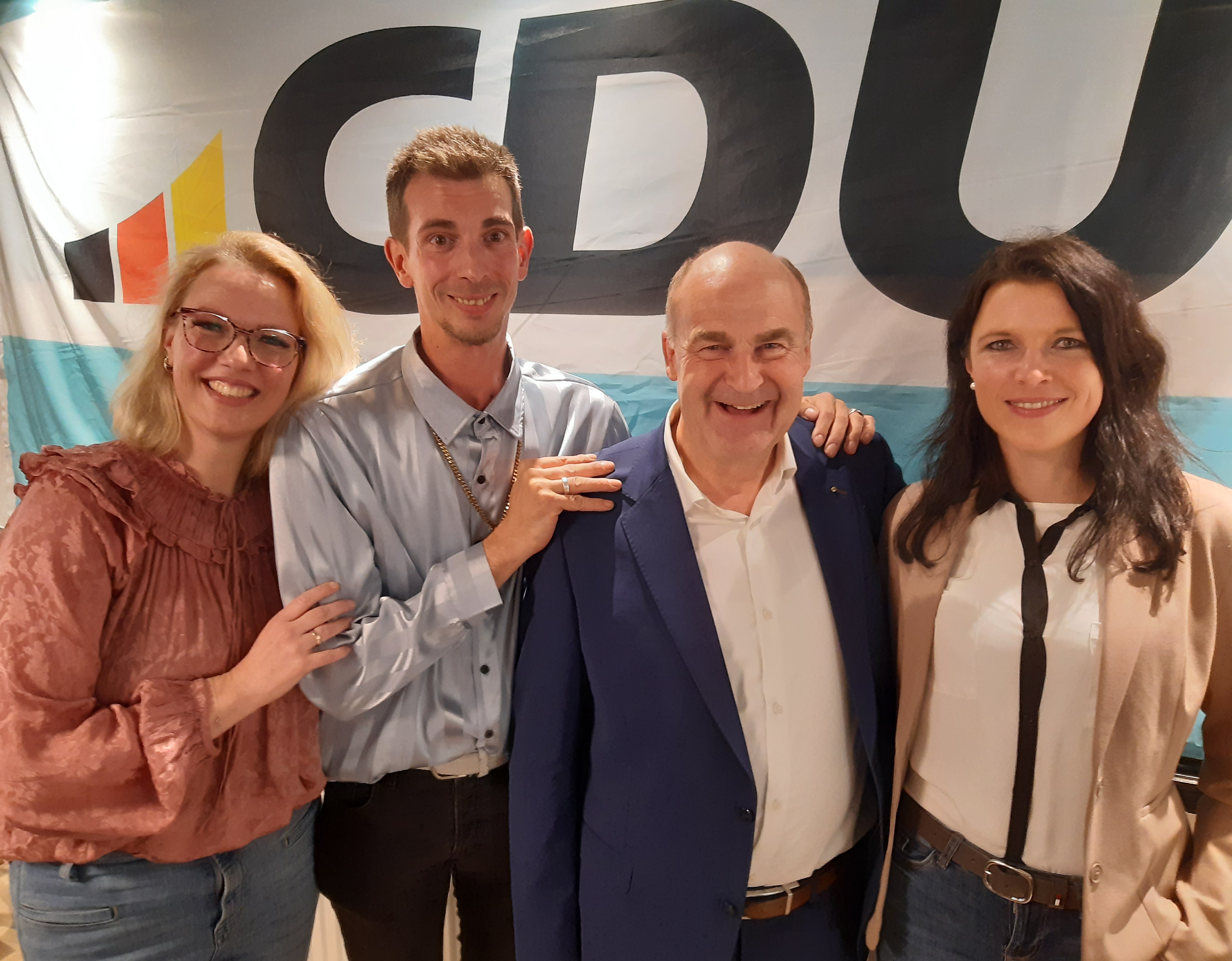 Von links: Miranda van Koeveringe-Makken, Mitgliederbeauftragter Christian Kaiser, Torsten Bauer und Corinna Engelke. 